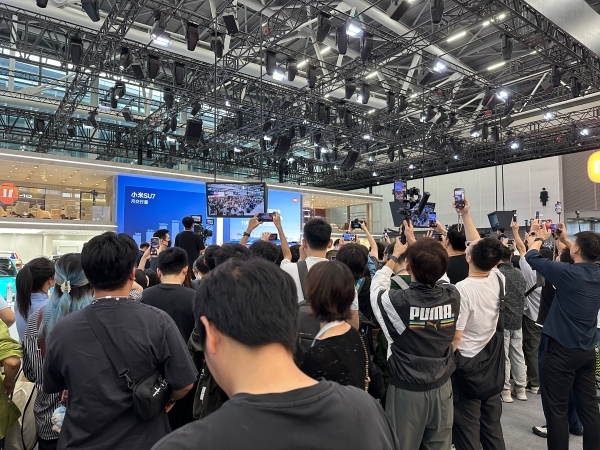 流量大战：卷价格卷智驾卷老板冰球突破爆百万大奖广州车展(图2)